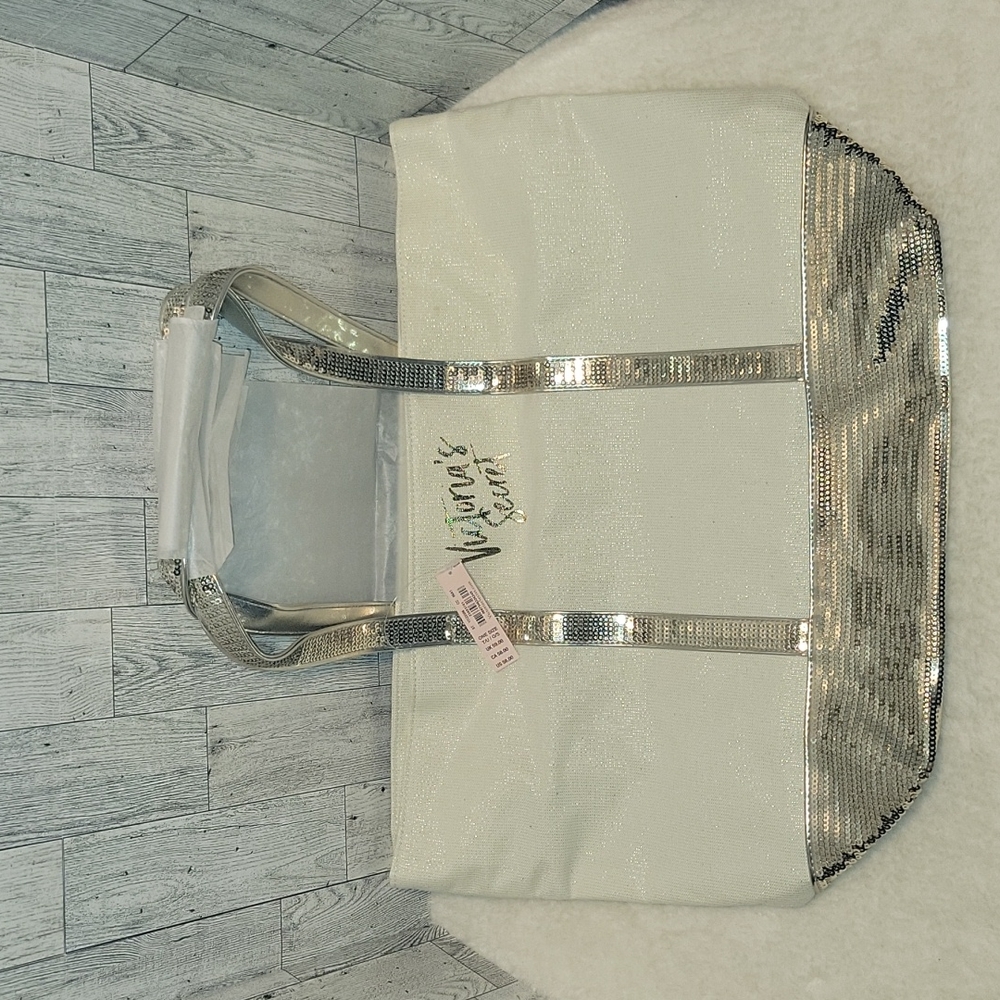 Victoria Secret Tote Bag NWT